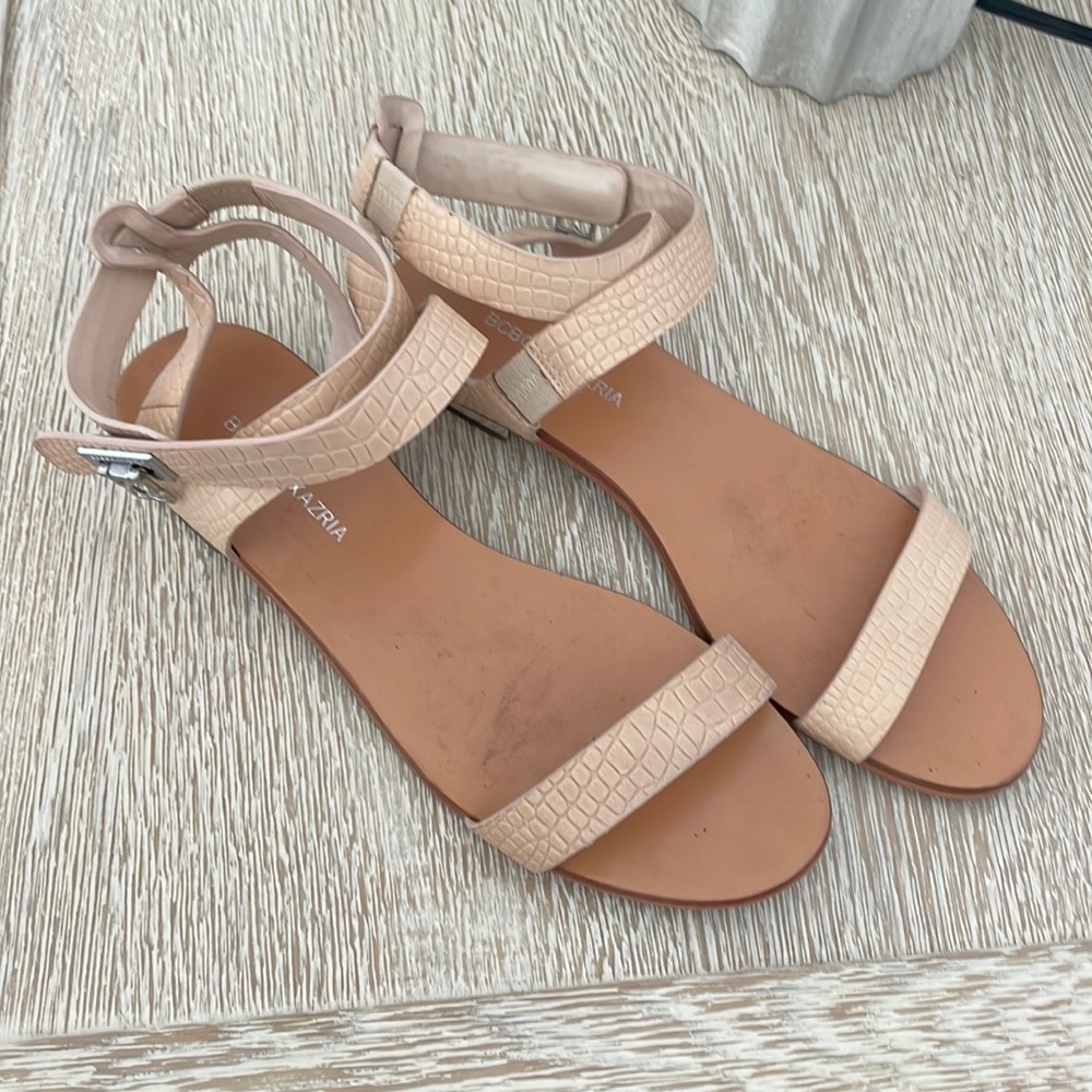 Beige bcbg maxazria croc effect ankle strap sandals 36.5